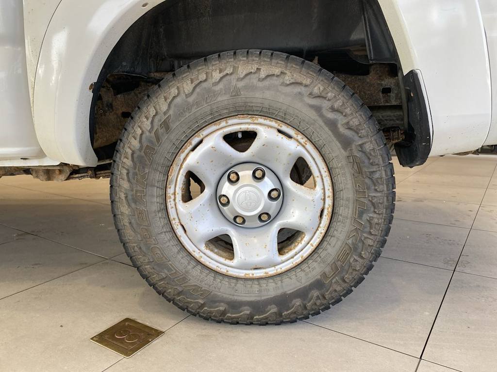 Thumbnail: 2005 Toyota Tacoma - 8