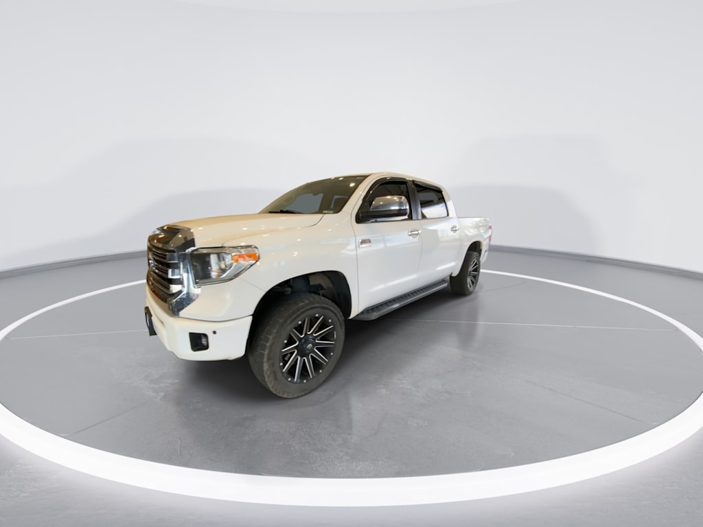 Thumbnail: 2018 Toyota Tundra - 16