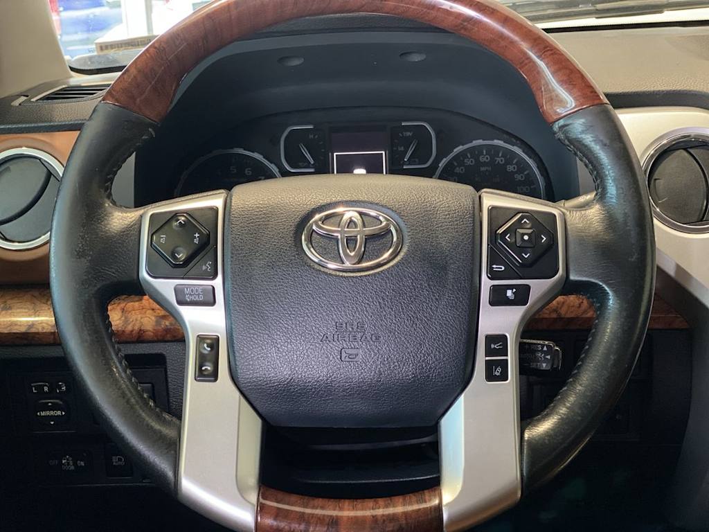 Thumbnail: 2018 Toyota Tundra - 2