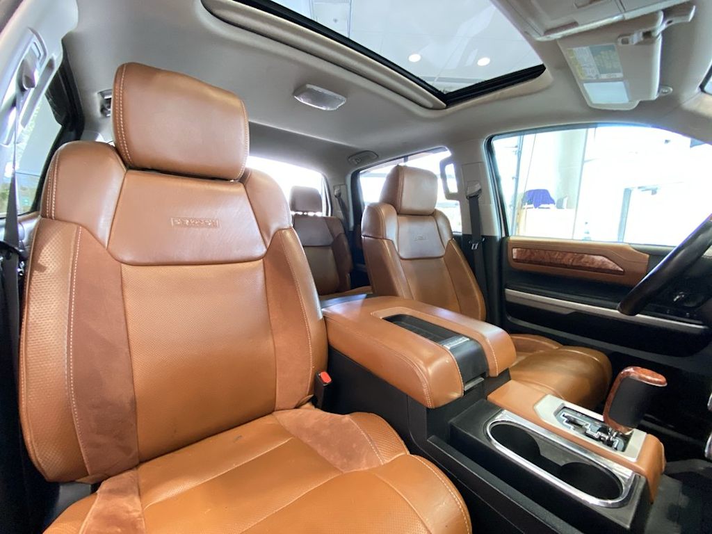 Thumbnail: 2018 Toyota Tundra - 10