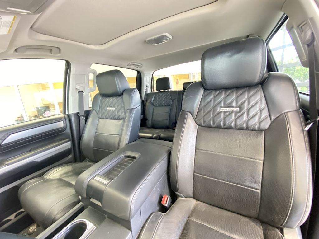 Thumbnail: 2018 Toyota Tundra - 10
