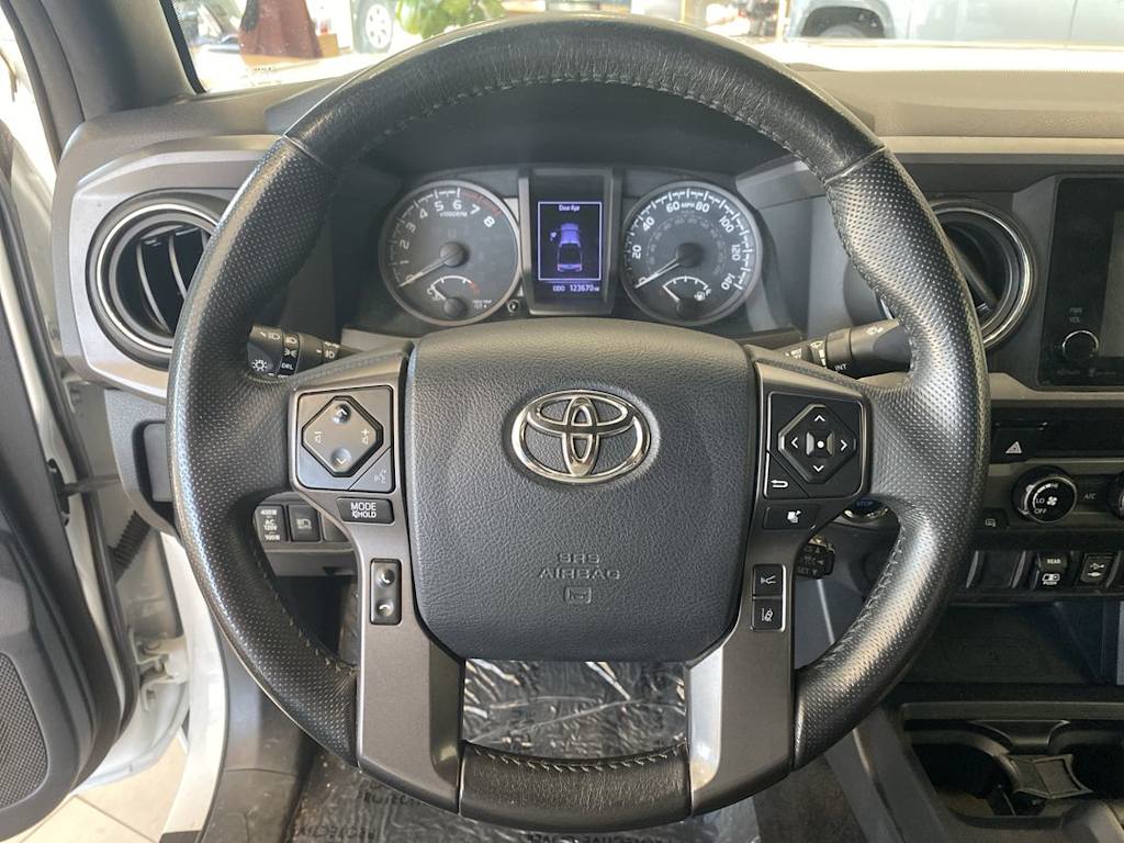 Thumbnail: 2018 Toyota Tacoma - 2