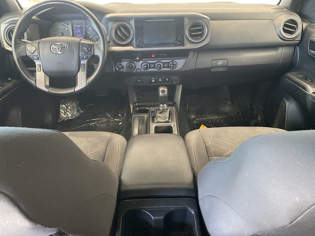 Thumbnail: 2018 Toyota Tacoma - 8