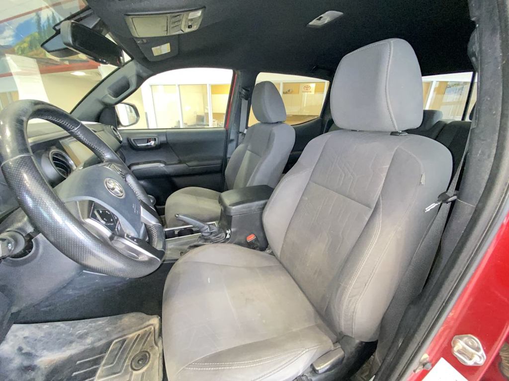 2019 Toyota Tacoma TRD Off-Road 8