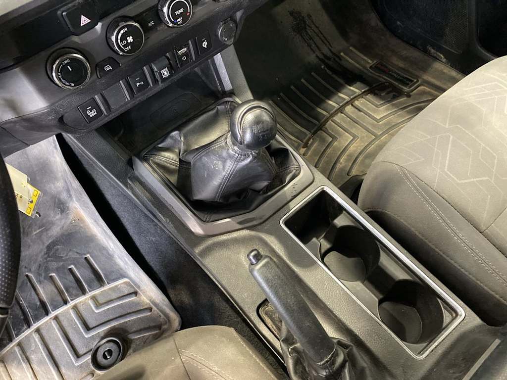 2019 Toyota Tacoma TRD Off-Road 12