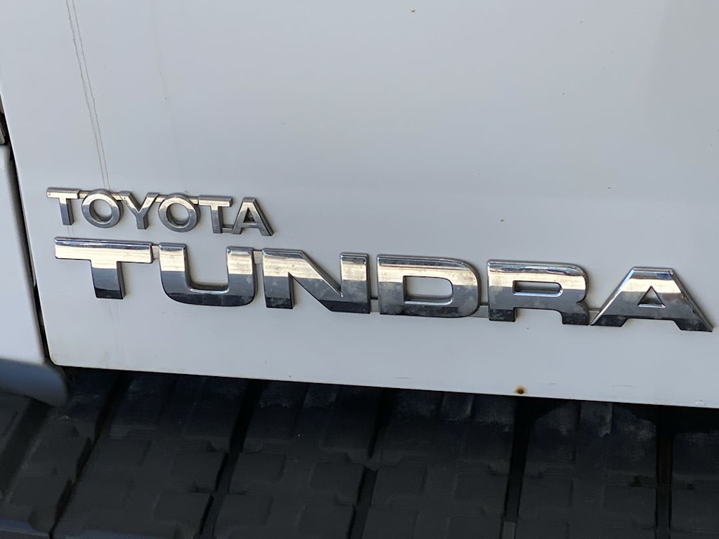 Thumbnail: 2012 Toyota Tundra - 20