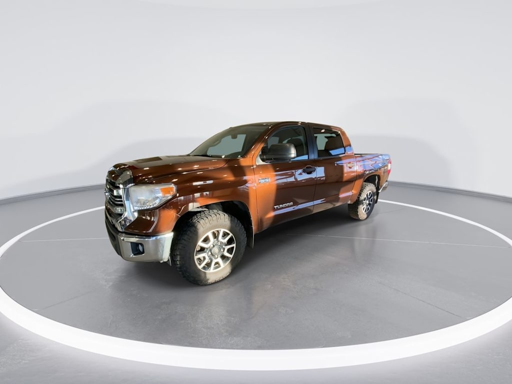 2017 Toyota Tundra SR5 16