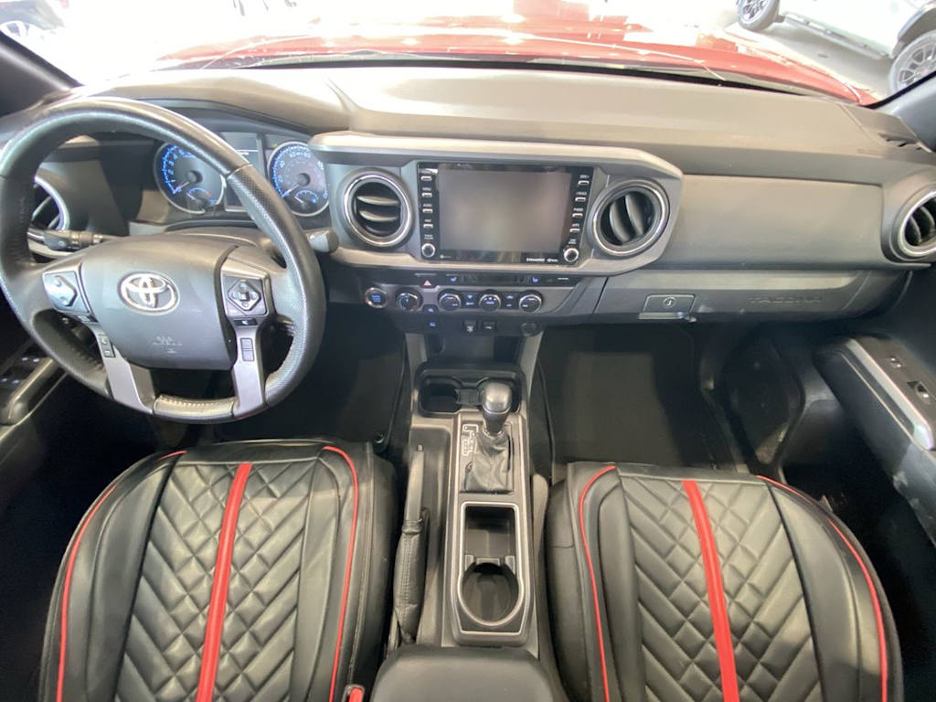 Thumbnail: 2021 Toyota Tacoma - 7