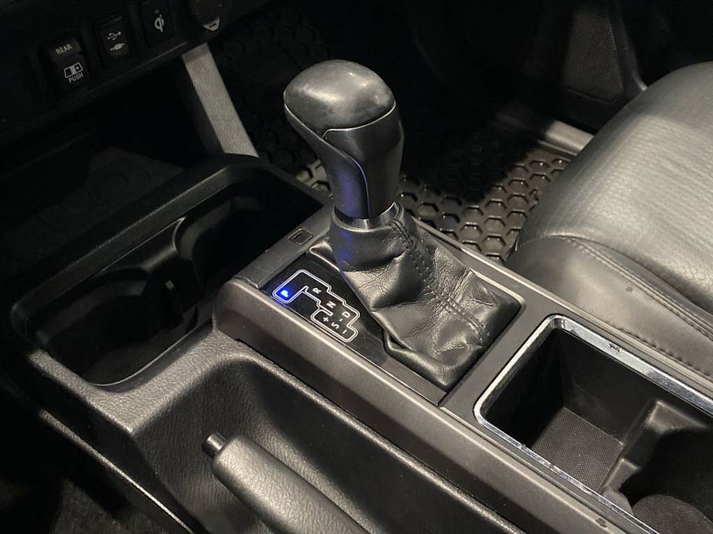 Thumbnail: 2019 Toyota Tacoma - 13