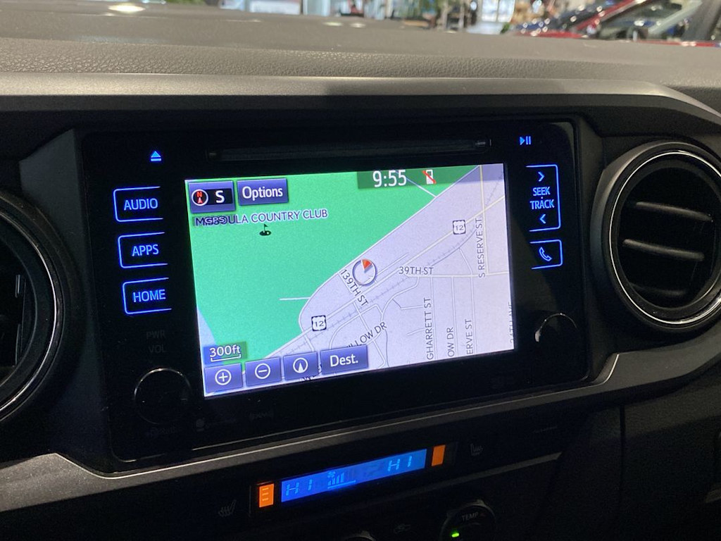 Thumbnail: 2019 Toyota Tacoma - 23