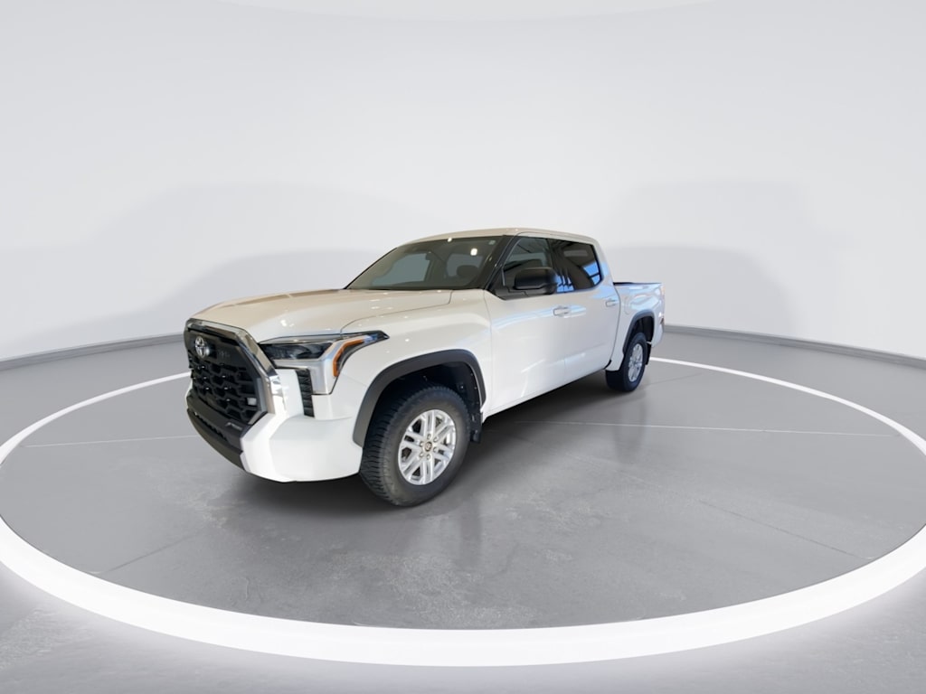 Thumbnail: 2022 Toyota Tundra - 7