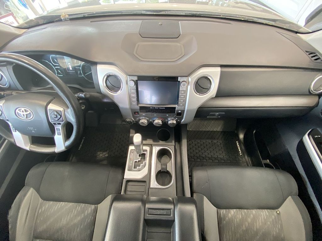 Thumbnail: 2020 Toyota Tundra - 9