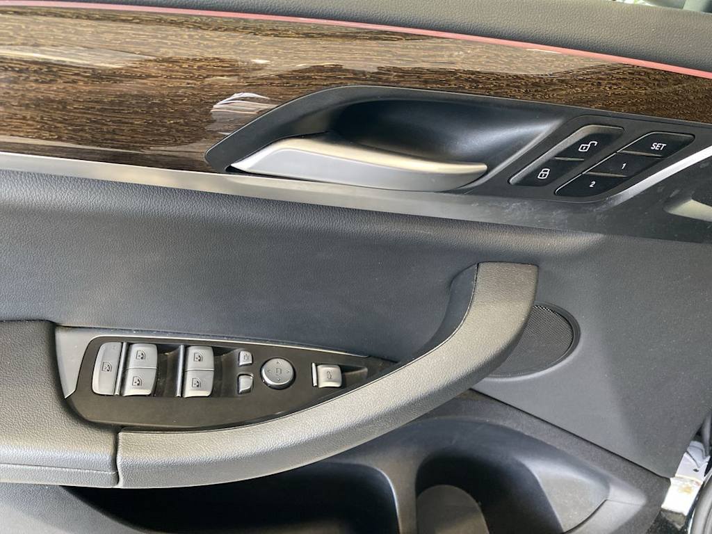 Thumbnail: 2022 BMW X3 - 31