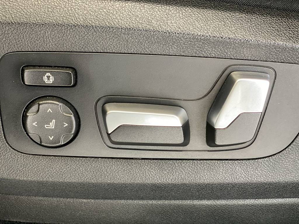 Thumbnail: 2021 BMW X5 - 22