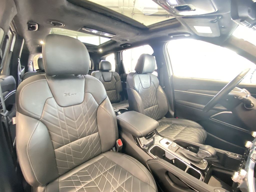 Thumbnail: 2024 Kia Telluride - 10