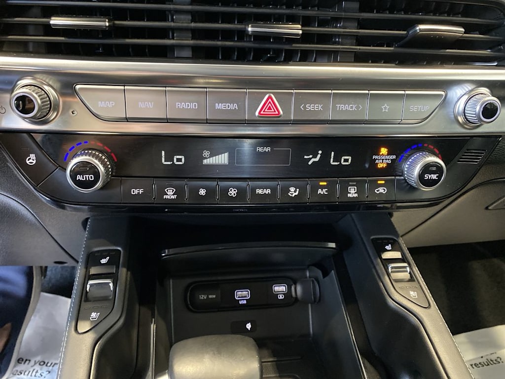 Thumbnail: 2022 Kia Telluride - 23