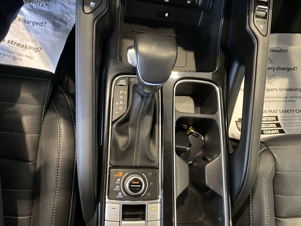 Thumbnail: 2022 Kia Telluride - 24