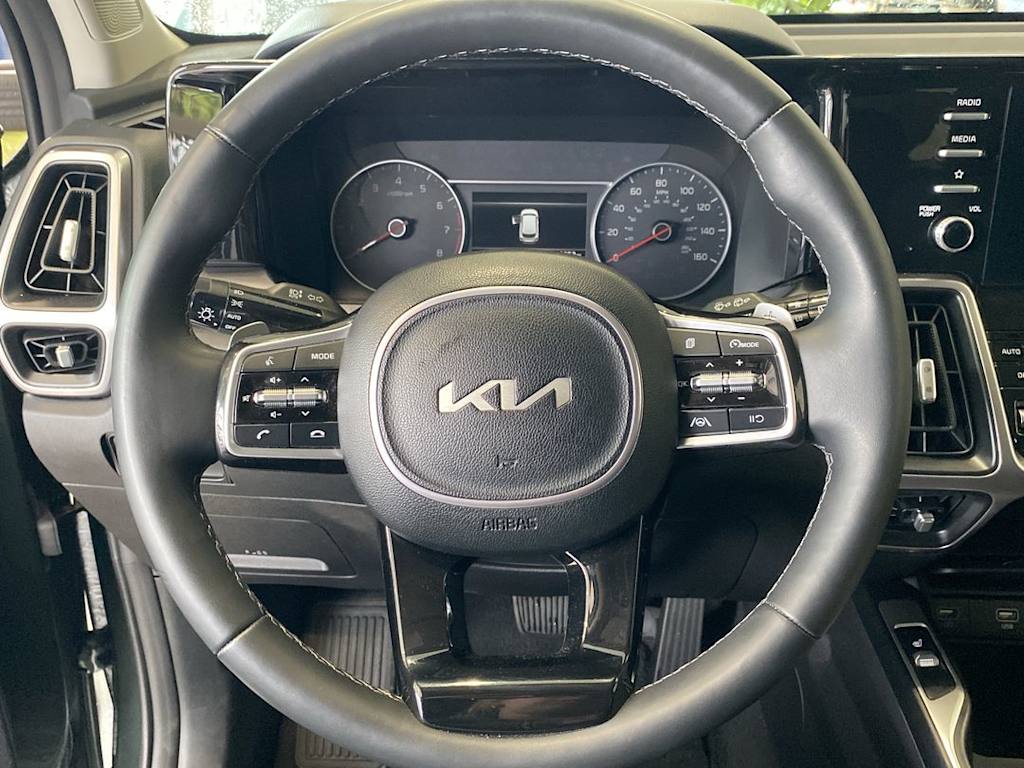 Thumbnail: 2023 Kia Sorento - 2
