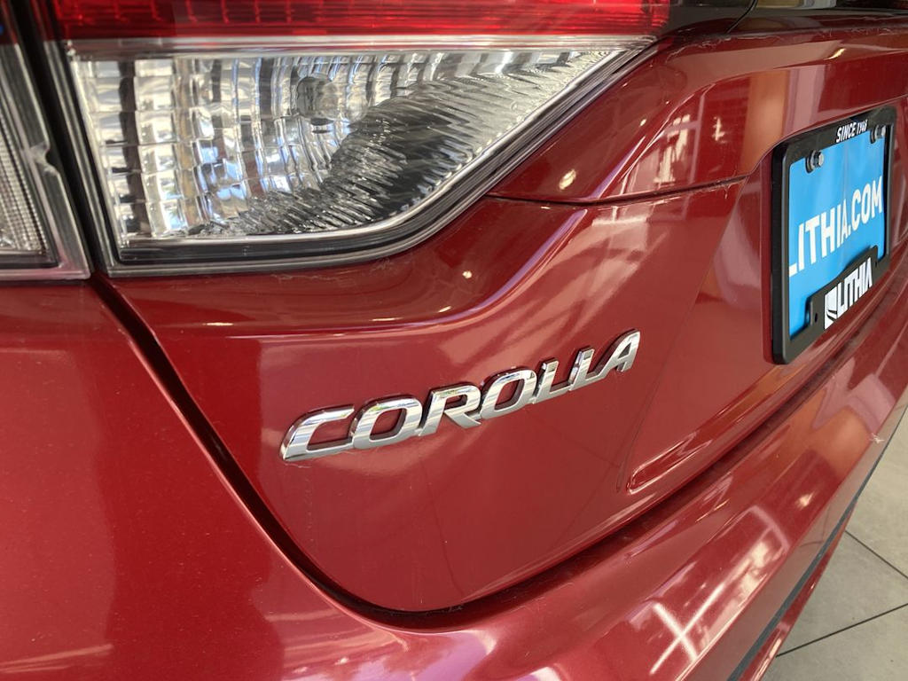 Thumbnail: 2021 Toyota Corolla - 20