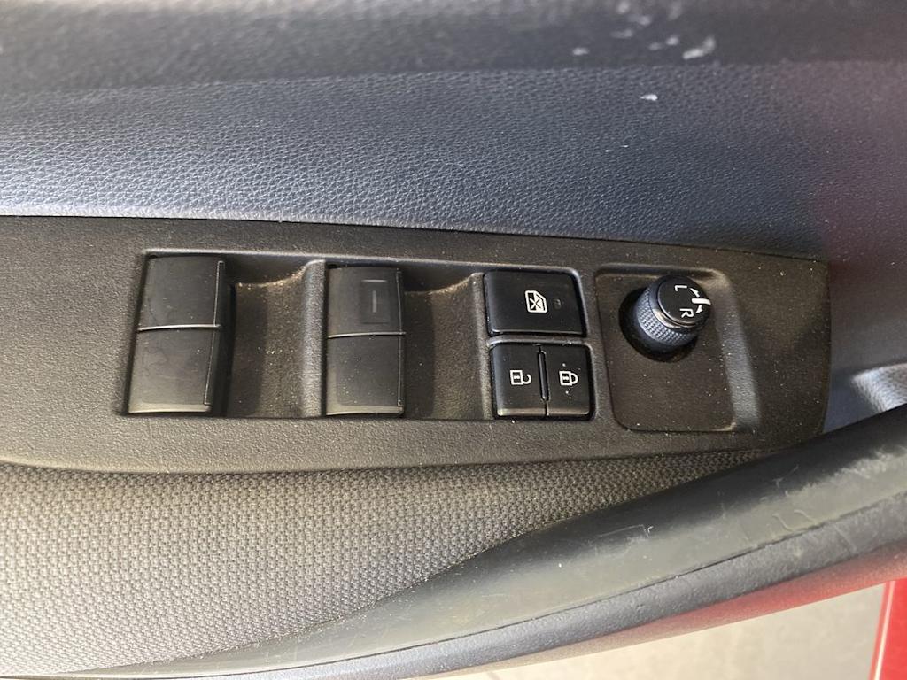 Thumbnail: 2021 Toyota Corolla - 23