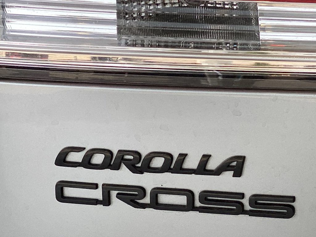Thumbnail: 2023 Toyota Corolla Cross - 6