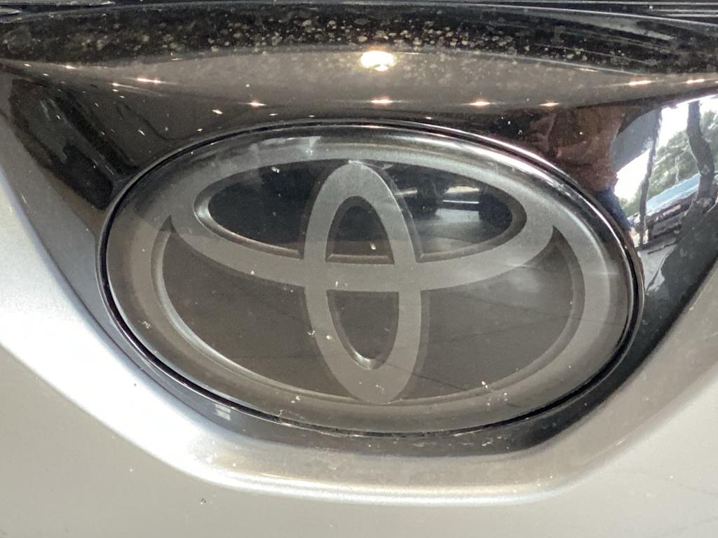 Thumbnail: 2023 Toyota Corolla Cross - 21