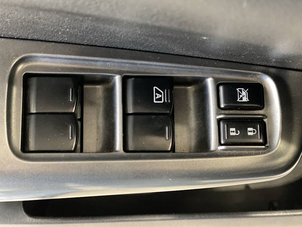 Thumbnail: 2011 Subaru Impreza - 22