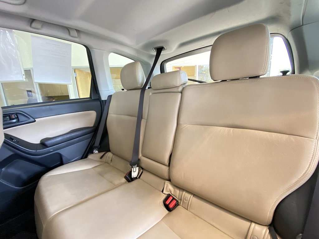 Thumbnail: 2017 Subaru Forester - 10