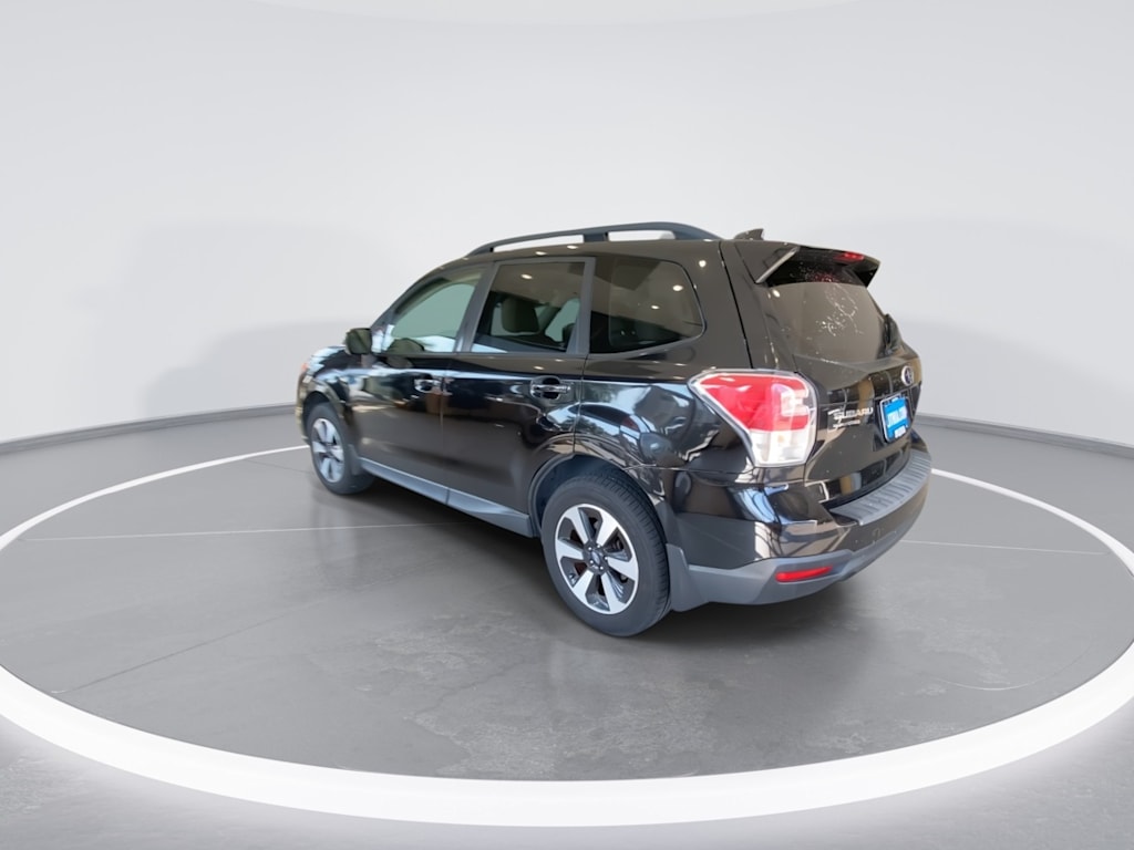 Thumbnail: 2017 Subaru Forester - 5