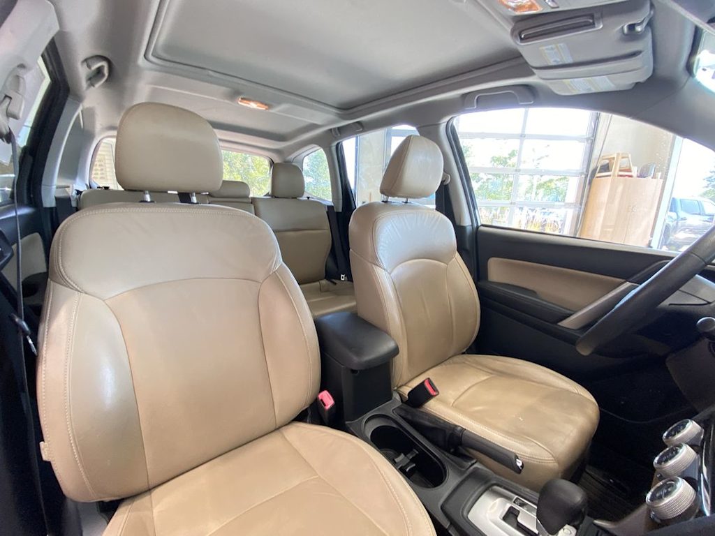 Thumbnail: 2017 Subaru Forester - 9
