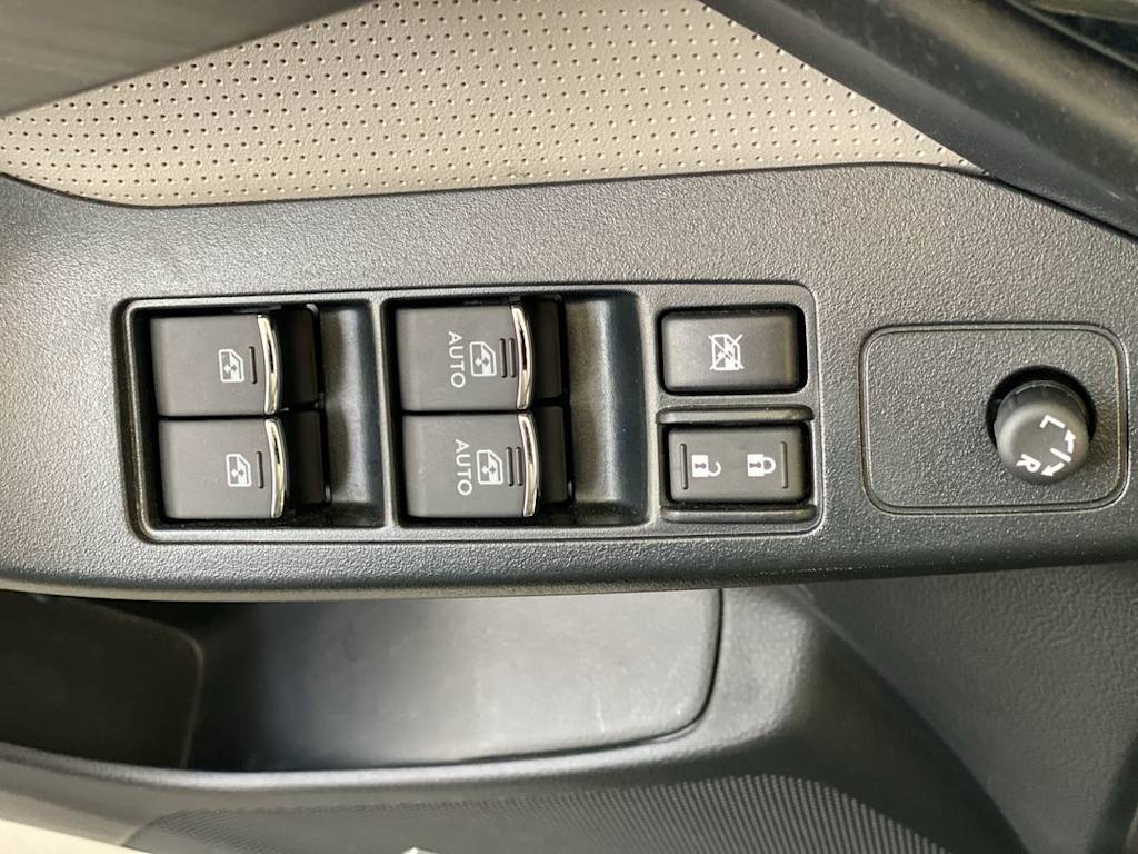 Thumbnail: 2017 Subaru Forester - 24