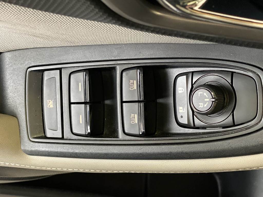 Thumbnail: 2022 Subaru Forester - 24