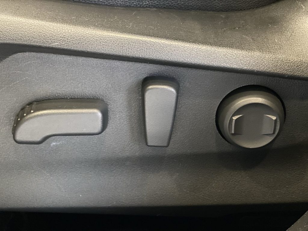 Thumbnail: 2022 Subaru Forester - 23