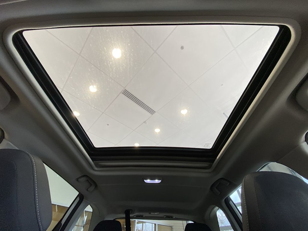 Thumbnail: 2022 Subaru Forester - 27