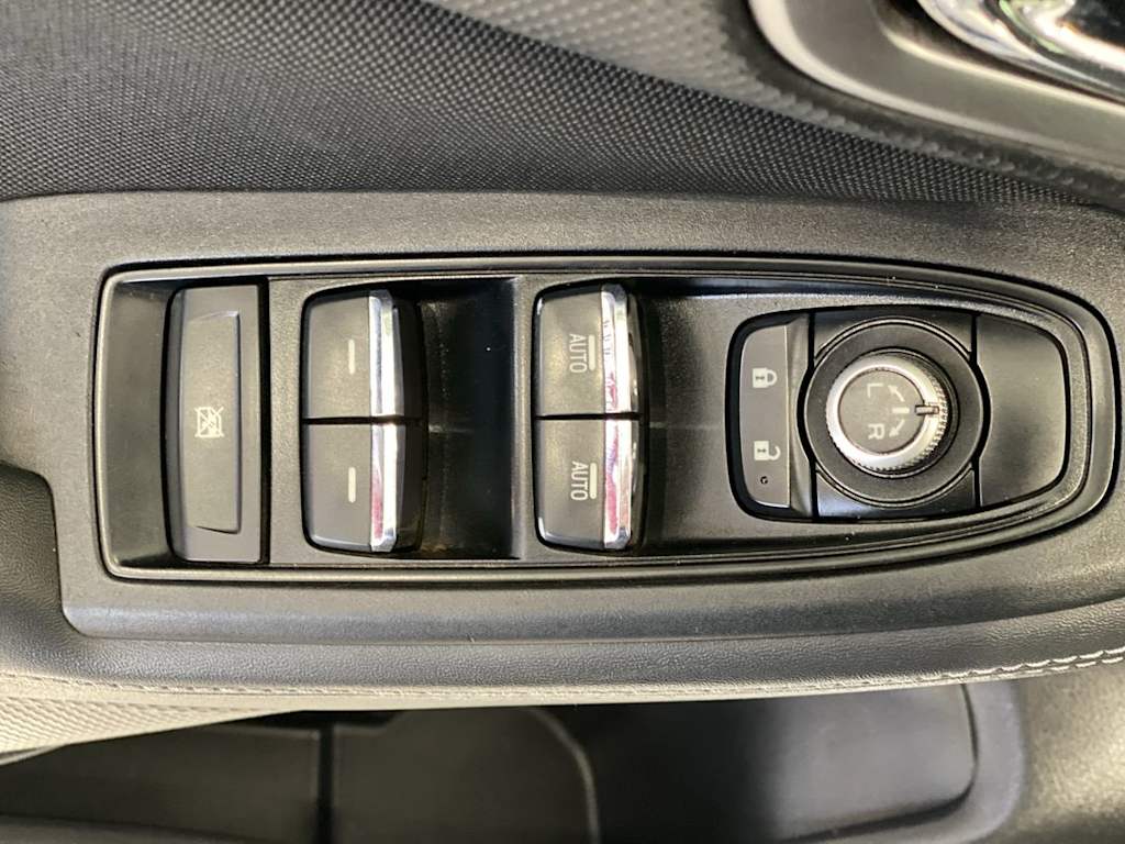 Thumbnail: 2020 Subaru Forester - 24