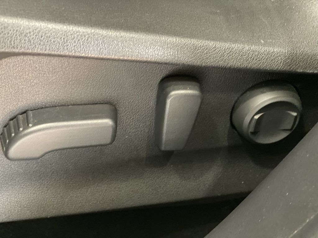 Thumbnail: 2019 Subaru Forester - 23