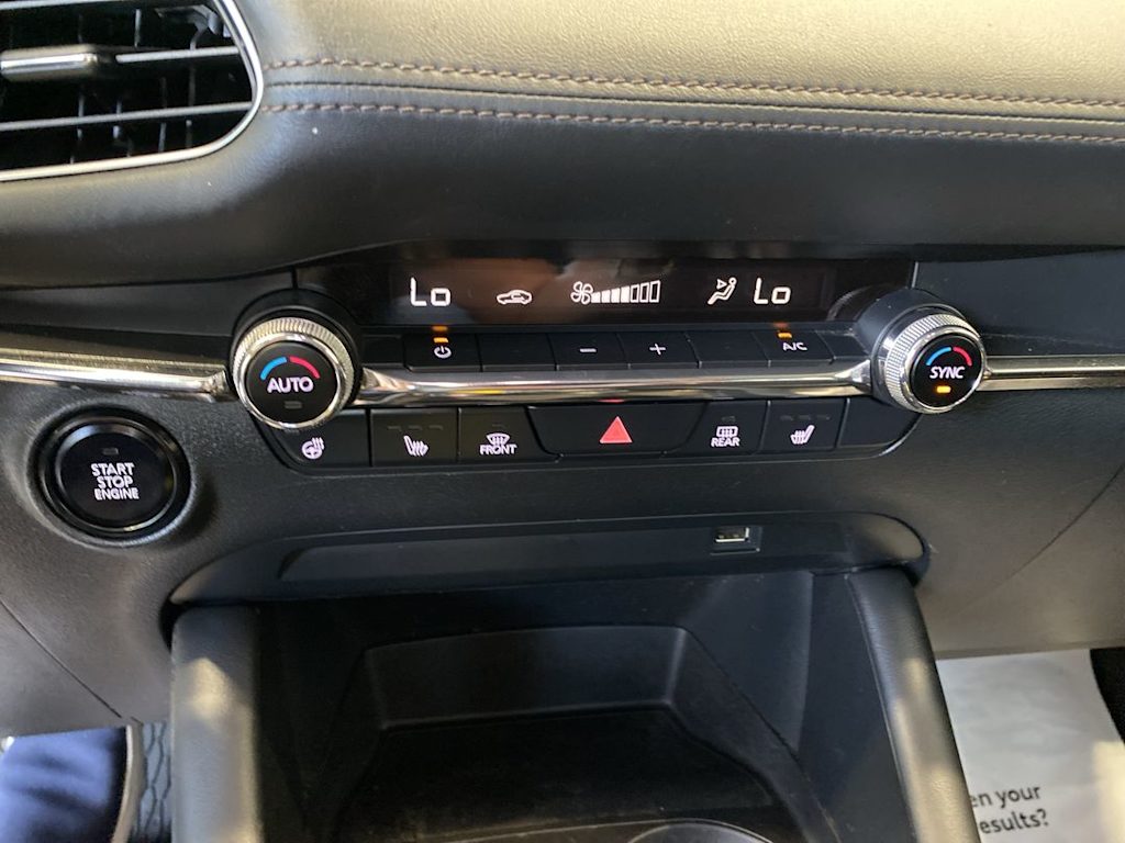 Thumbnail: 2020 Mazda Mazda3 - 23