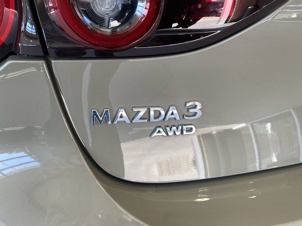 Thumbnail: 2024 Mazda Mazda3 - 7