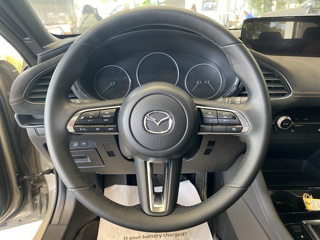 Thumbnail: 2024 Mazda Mazda3 - 2