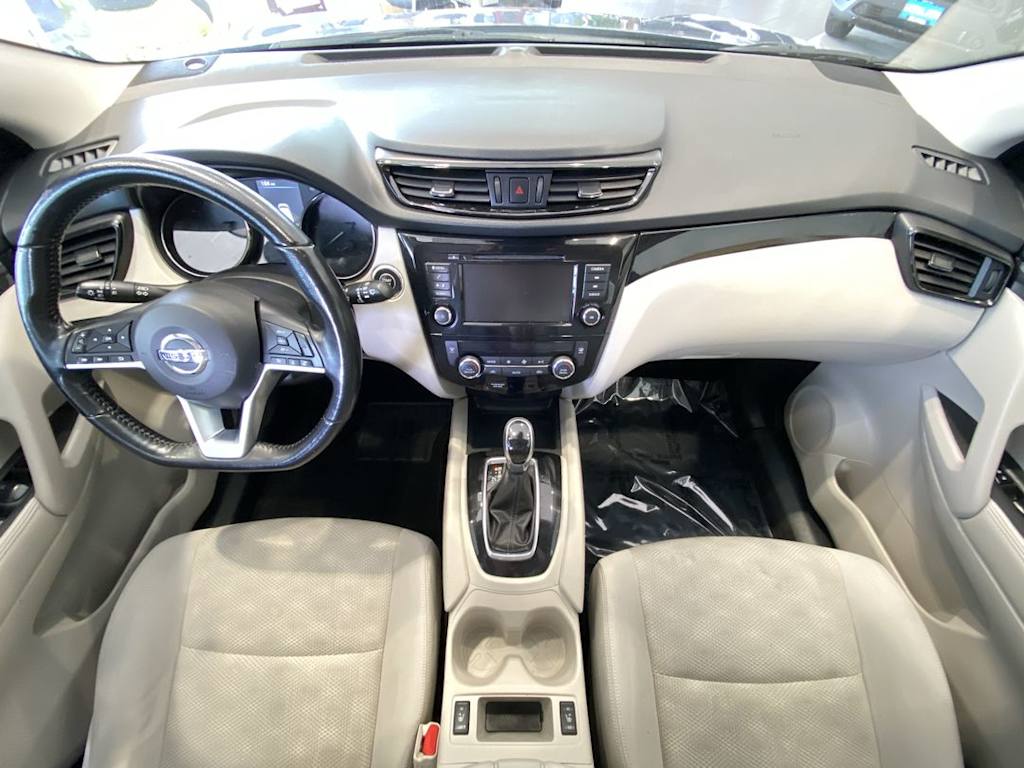 Thumbnail: 2020 Nissan Rogue Sport - 7