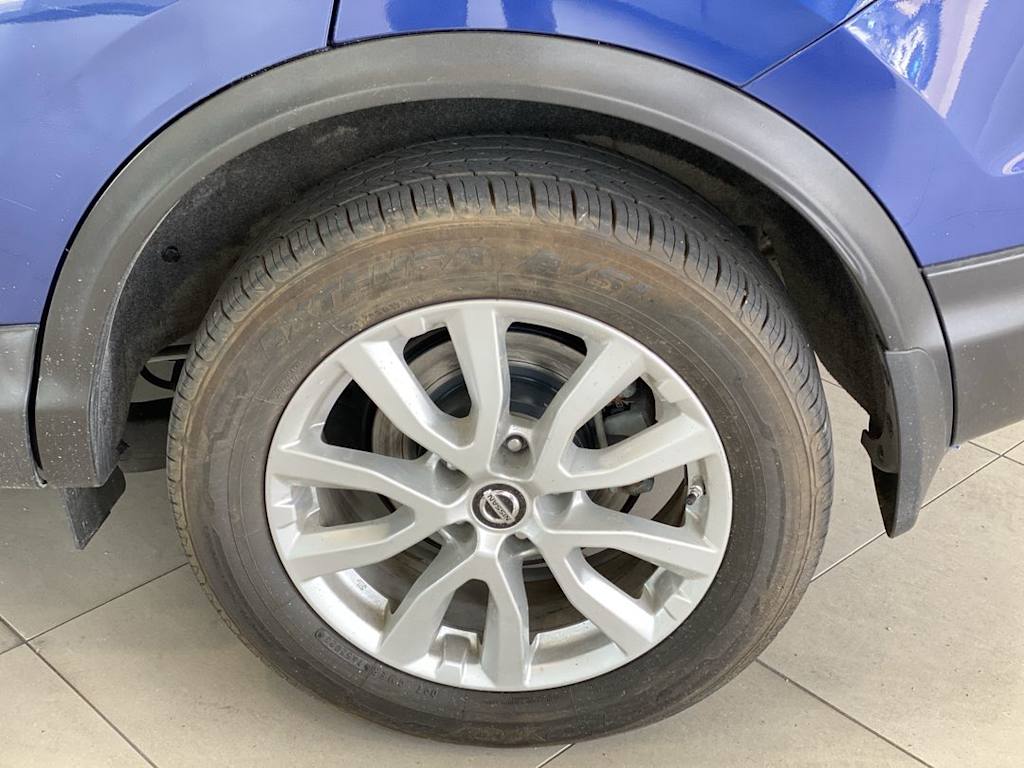 Thumbnail: 2020 Nissan Rogue Sport - 6