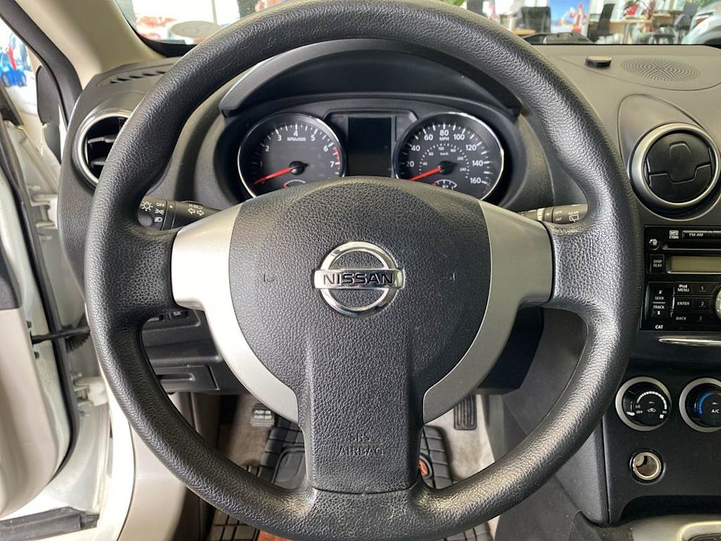 Thumbnail: 2014 Nissan Rogue - 2