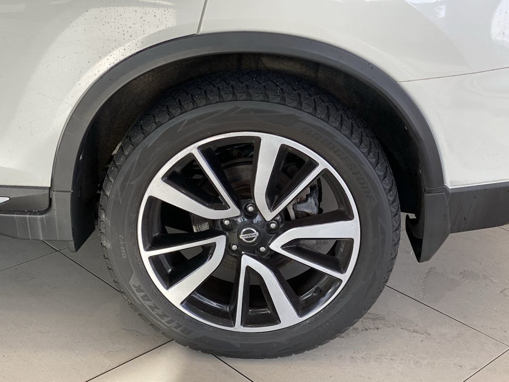 Thumbnail: 2018 Nissan Rogue - 8