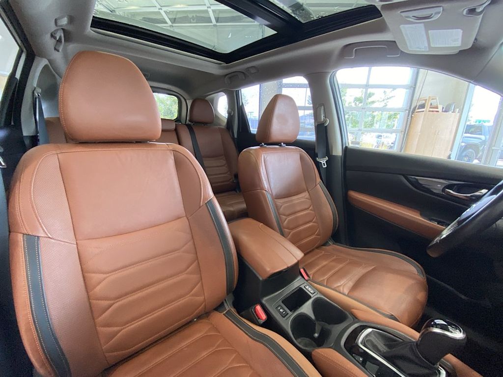 Thumbnail: 2018 Nissan Rogue - 11