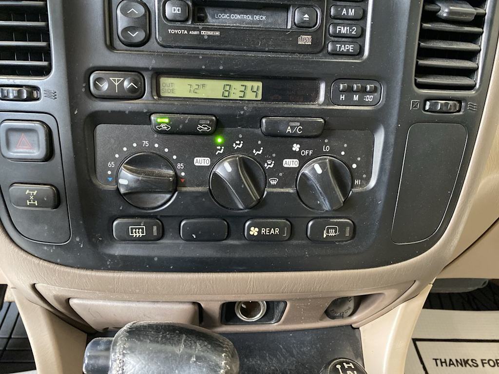 Thumbnail: 2000 Toyota Land Cruiser - 24