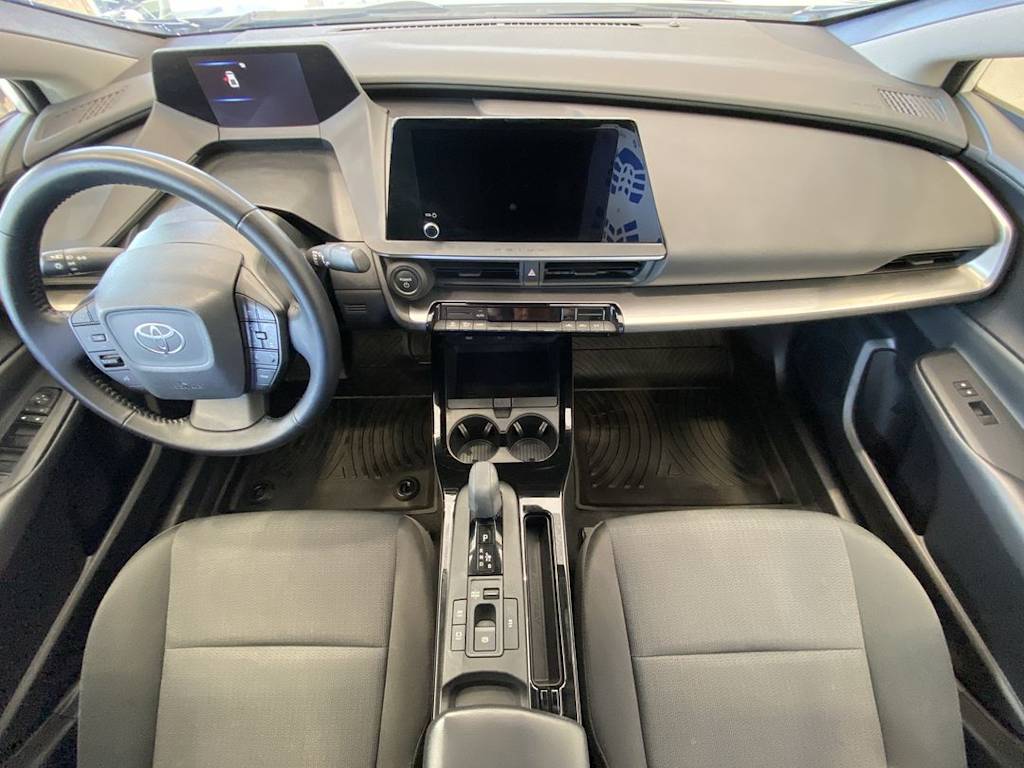 Thumbnail: 2024 Toyota Prius - 7