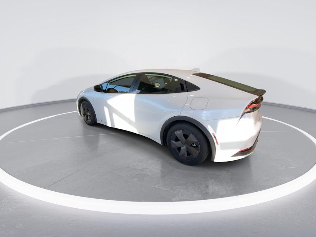 Thumbnail: 2024 Toyota Prius - 16