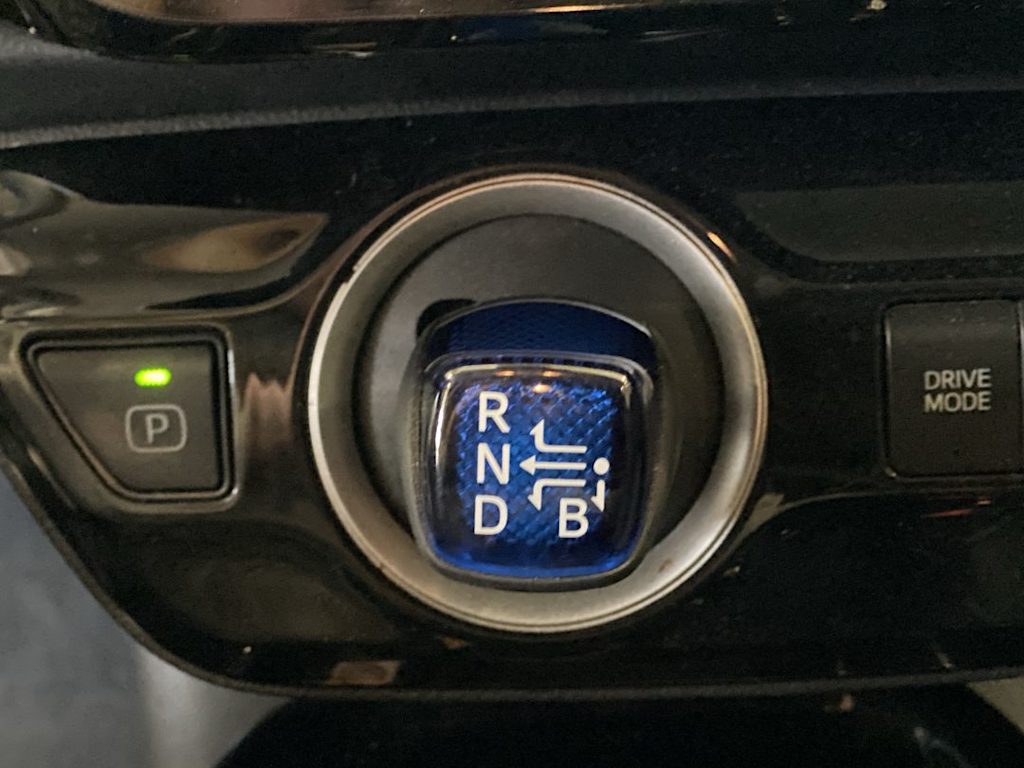Thumbnail: 2022 Toyota Prius Prime - 26