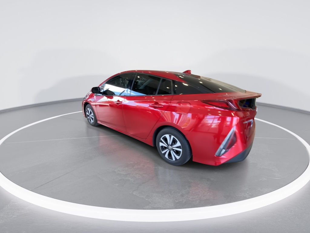 Thumbnail: 2017 Toyota Prius Prime - 5