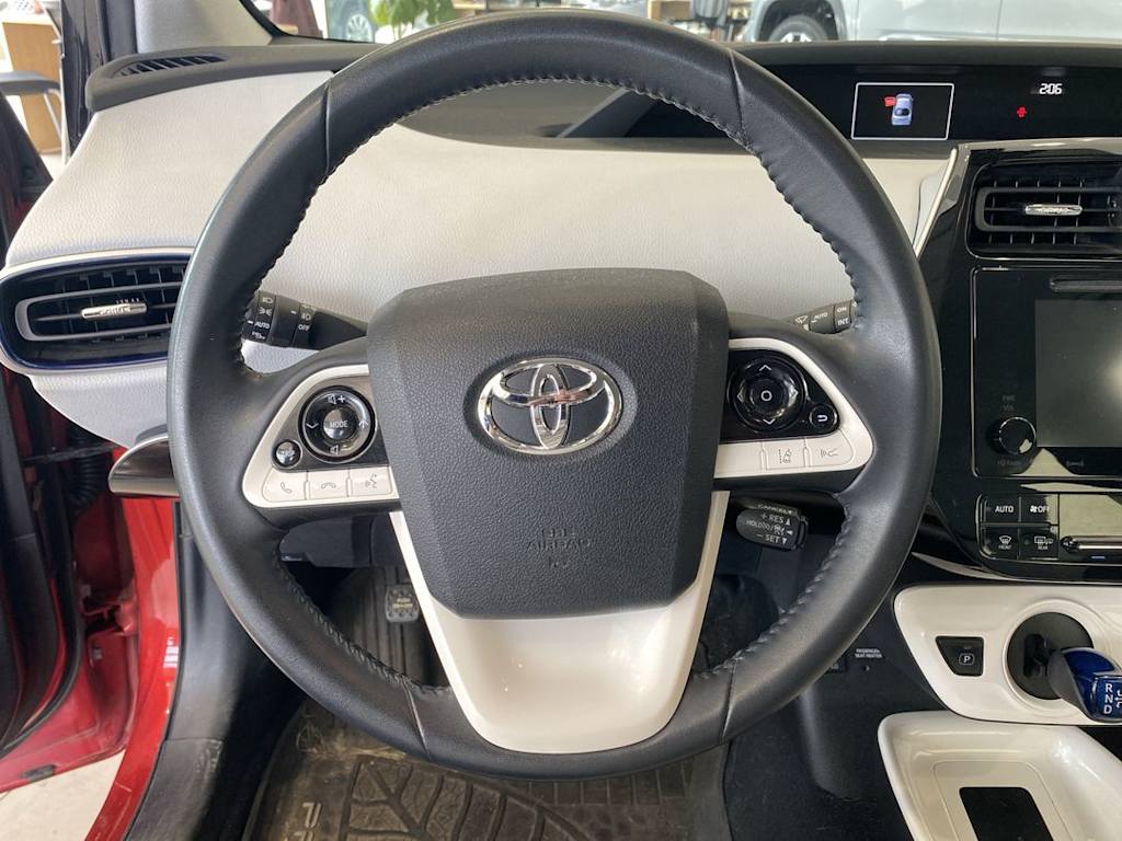 Thumbnail: 2016 Toyota Prius - 2